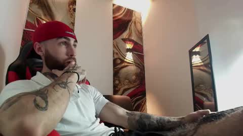 LUKE online show from 10/04/25, 04:10