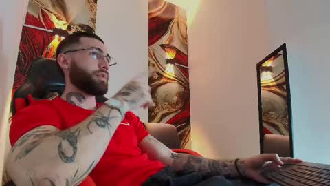 LUKE online show from 11/24/25, 01:22