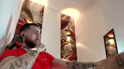 LUKE online show from 03/11/26, 01:17