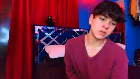 Snapshot of luke_howland chatting on 06/09/26, 10:32 Luke online show from 06/09/26, 10:32