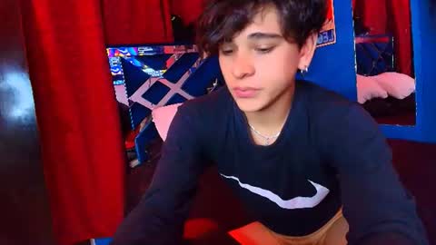 Snapshot of luke_howland chatting on 07/02/26, 03:23 Luke online show from 07/02/26, 03:23