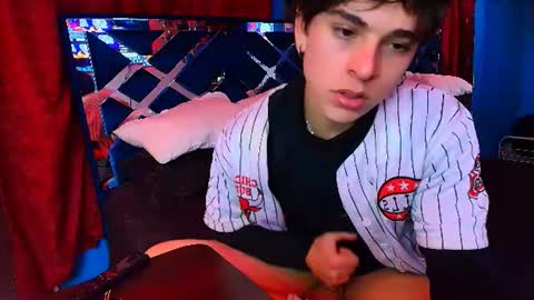 Snapshot of luke_howland chatting on 07/09/26, 06:17 Luke online show from 07/09/26, 06:17