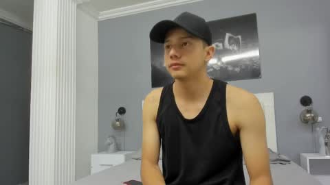 Luke Julien online show from 03/11/25, 12:17