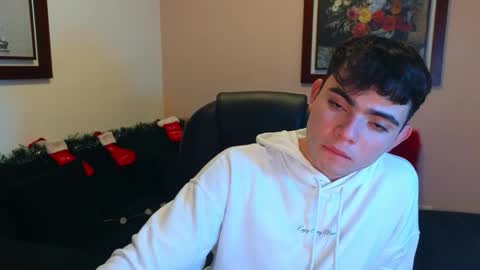 lukeboyce online show from 11/11/25, 01:16