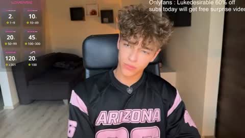lukedesirable online show from 07/26/26, 05:42