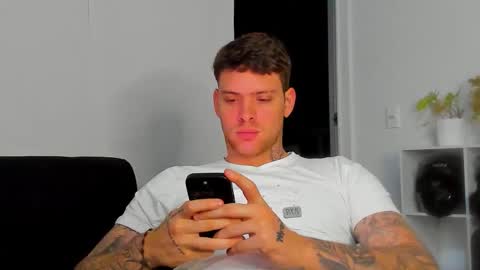 Luke online show from 11/05/25, 05:29