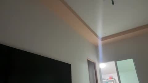 Snapshot of lukegunn22 chatting on 02/28/25, 11:23 MR. Luke Gunn online show from 02/28/25, 11:23