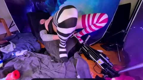 lukewilde online show from 04/28/26, 02:10