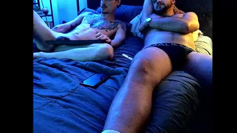 Aaron Bradley online show from 12/01/25, 11:21