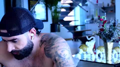 Lukhas f4f online show from 02/26/25, 06:54