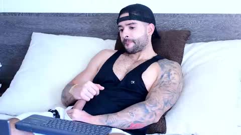 Lukhas f4f online show from 12/03/25, 06:39