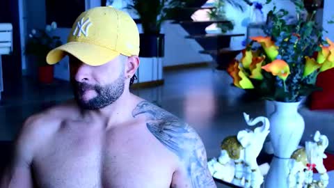 Lukhas f4f online show from 03/12/26, 07:20