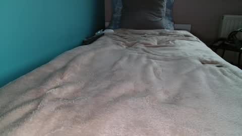 Snapshot of lukx66 chatting on 02/28/25, 03:48 Luke online show from 02/28/25, 03:48