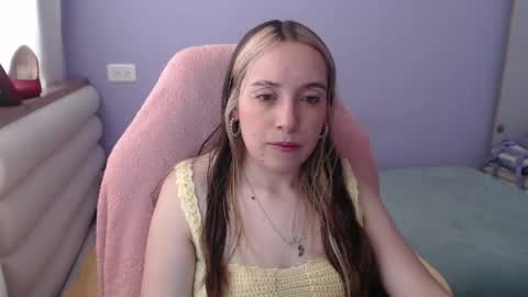 Vicky online show from 04/20/26, 06:42