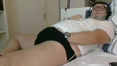 Snapshot of luley58 chatting on 02/13/25, 06:30 luley58 online show from 02/13/25, 06:30