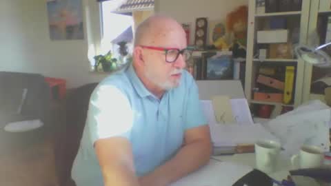 Snapshot of luley58 chatting on 02/25/26, 02:27 luley58 online show from 02/25/26, 02:27