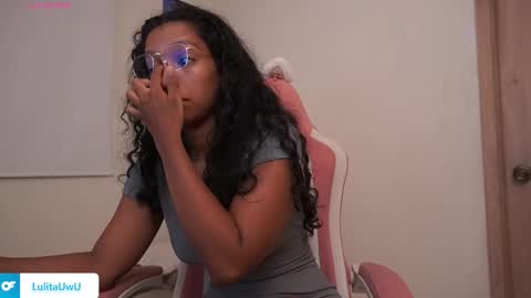 lulitauwu online show from 11/23/25, 12:32