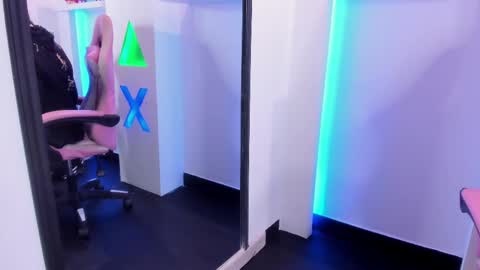 Cookie  online show from 10/22/25, 12:05