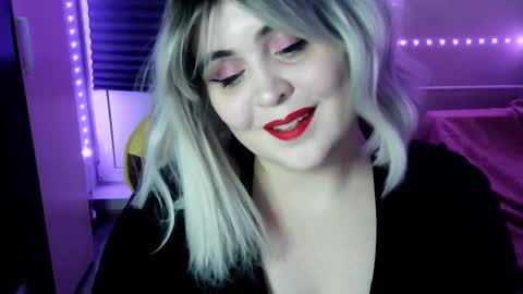 lulovia online show from 03/19/26, 10:03