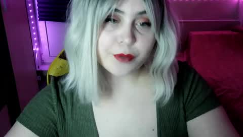 lulovia online show from 04/10/26, 10:25