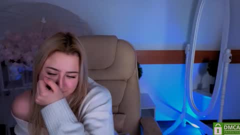 Lily online show from 01/17/26, 10:02