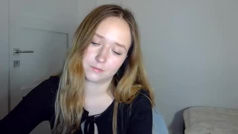 Lulu Baby18 online show from 02/14/26, 08:49