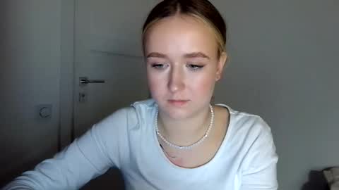 Lulu Baby18 online show from 04/07/26, 07:36