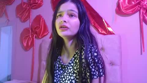 Snapshot of lulu_cm chatting on 02/25/26, 05:22 lulu_cm online show from 02/25/26, 05:22