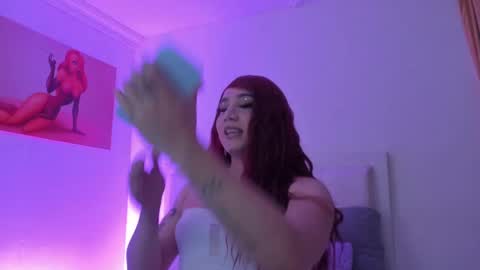 Snapshot of lulu_exotic chatting on 01/10/25, 12:04 BRENDA TATIANA online show from 01/10/25, 12:04