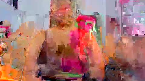  ferrer   online show from 11/11/25, 07:36