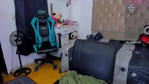  ferrer   online show from 11/27/25, 06:32