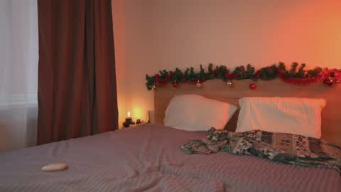 lulu_lovett online show from 12/28/24, 10:25