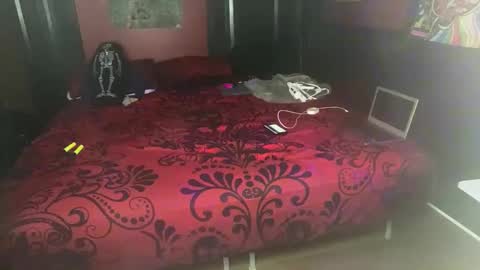 Lulu online show from 01/06/25, 04:26