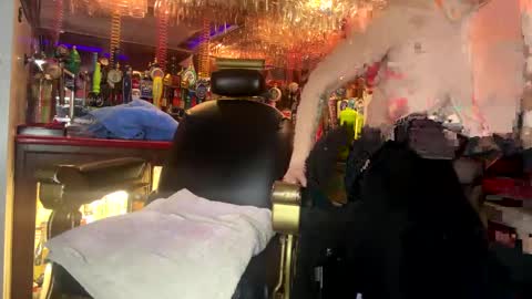 Lulu online show from 03/08/25, 01:57