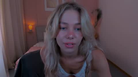 Alise online show from 06/26/26, 01:48