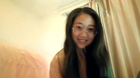 lulu laura online show from 08/10/26, 01:42