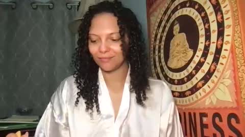 LuLu Valenttine Hot Sexy HawaiianCape Verde online show from 06/02/26, 03:14