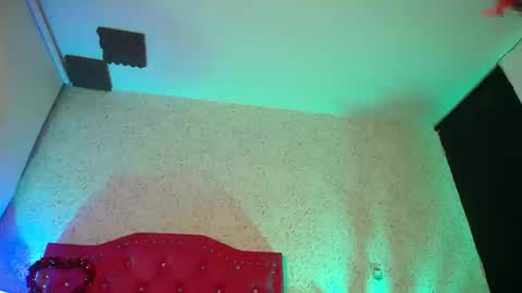 Snapshot of luly_blue chatting on 09/12/25, 04:23 Luly online show from 09/12/25, 04:23