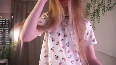 Kate online show from 11/30/25, 09:35