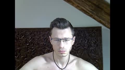 Andrew independent model 2000-0000 CET daily online show from 02/18/26, 06:59