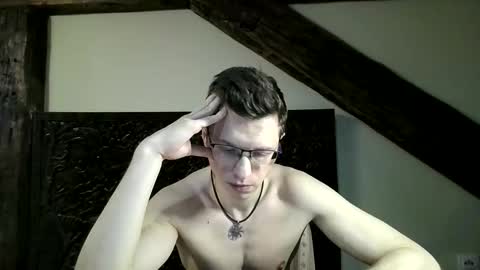 Andrew independent model 2000-0000 CET daily online show from 04/18/26, 07:29