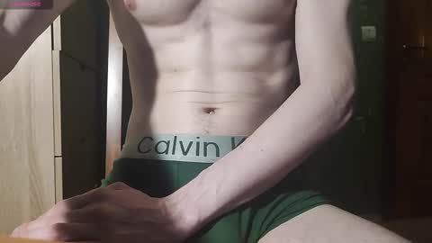 Snapshot of lumberxxxx chatting on 09/27/25, 04:01 lumberxxxx online show from 09/27/25, 04:01