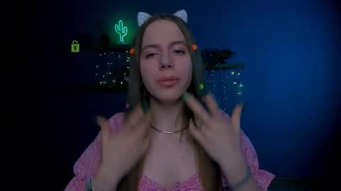 Sweet Lumi online show from 02/13/26, 09:16