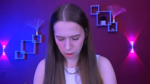 Sweet Lumi online show from 05/13/26, 07:39