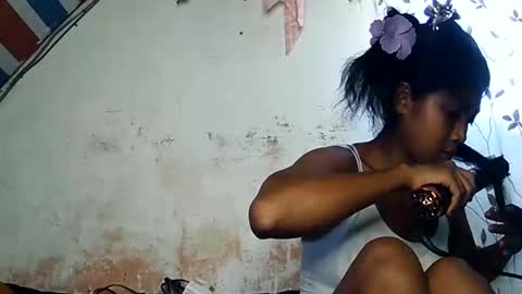 Snapshot of luna019 chatting on 02/11/25, 08:05 Luna online show from 02/11/25, 08:05