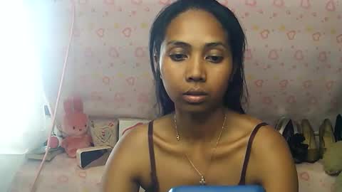 Snapshot of luna019 chatting on 09/17/25, 10:39 Luna online show from 09/17/25, 10:39