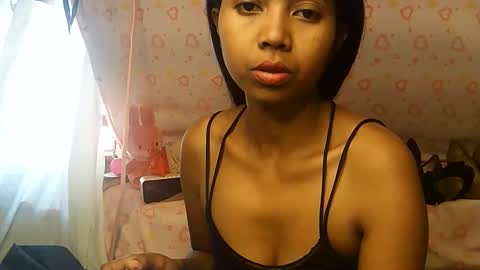 Luna online show from 09/23/25, 05:21