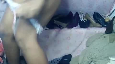 Snapshot of luna019 chatting on 11/07/25, 06:24 Luna online show from 11/07/25, 06:24