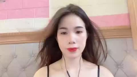 Luna online show from 04/08/26, 06:35