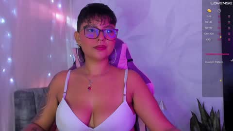 Snapshot of luna__cute chatting on 12/03/24, 03:11 Luna online show from 12/03/24, 03:11